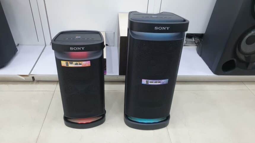 sony xp700 vs xv500