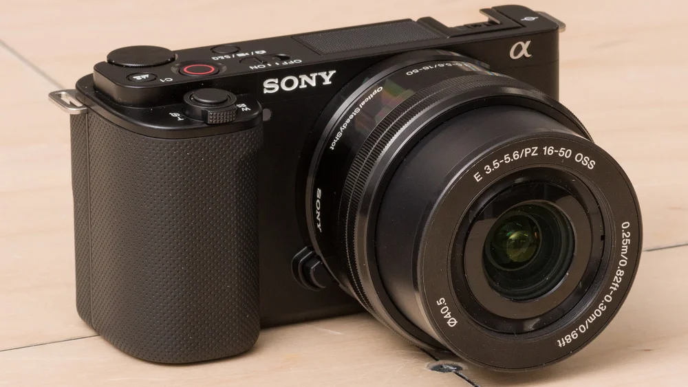 can sony alpha zv-e10 record at 60fps